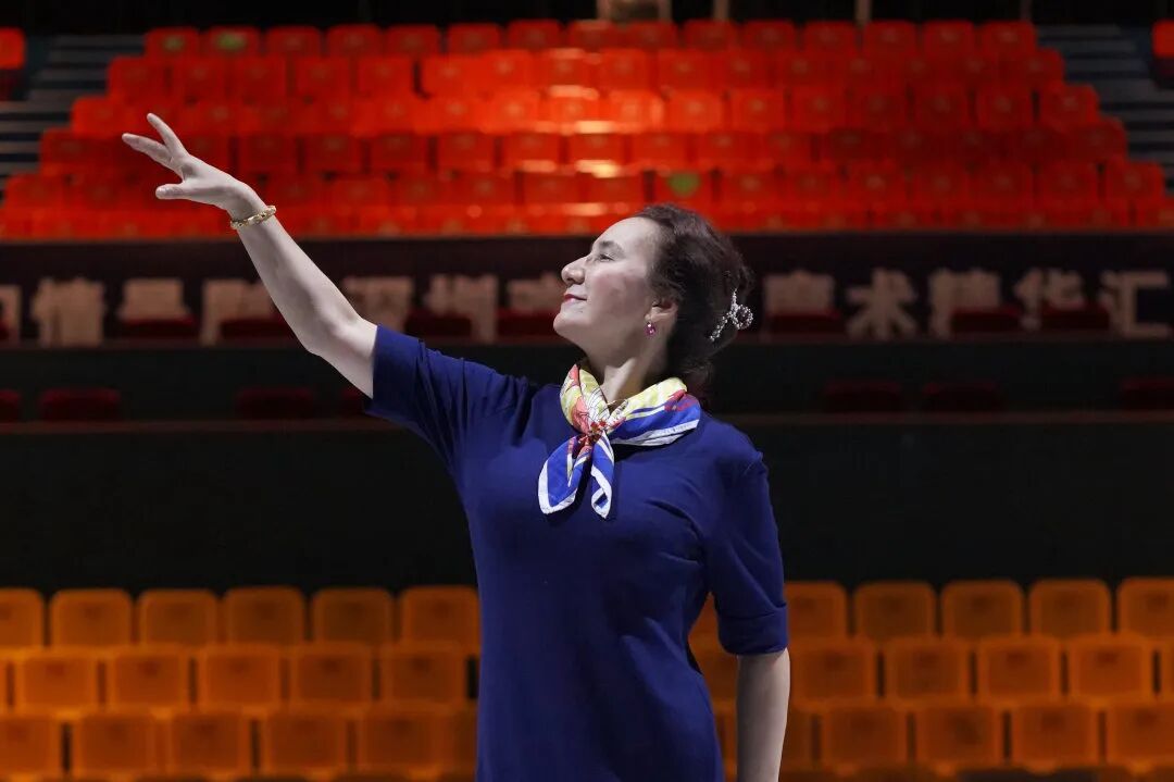 Shenzhen Artists | Ruxianguli: the "Flying-Card Fairy" Shows the World a Charming Chinese Style — image 1