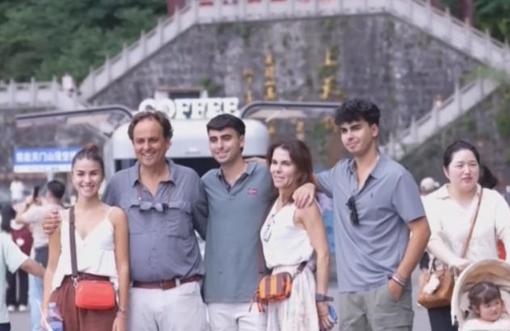 Feature: The "Her Power" in Shenzhen's Multi-Ethnic Unity — photo 5