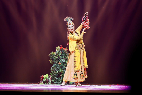 Inspiring Youthful Energy, Letting Magic Bloom Through Innovation — The 7th "Golden Magic Ring · Summit" Shenzhen Youth Magic Exchange — Photo 4