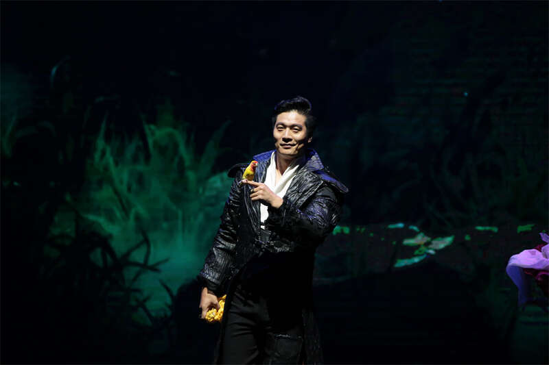 The China National Acrobatic Troupe's "Astounding the Audience" Speaks for "New China-Chic Acrobatics" — image 1