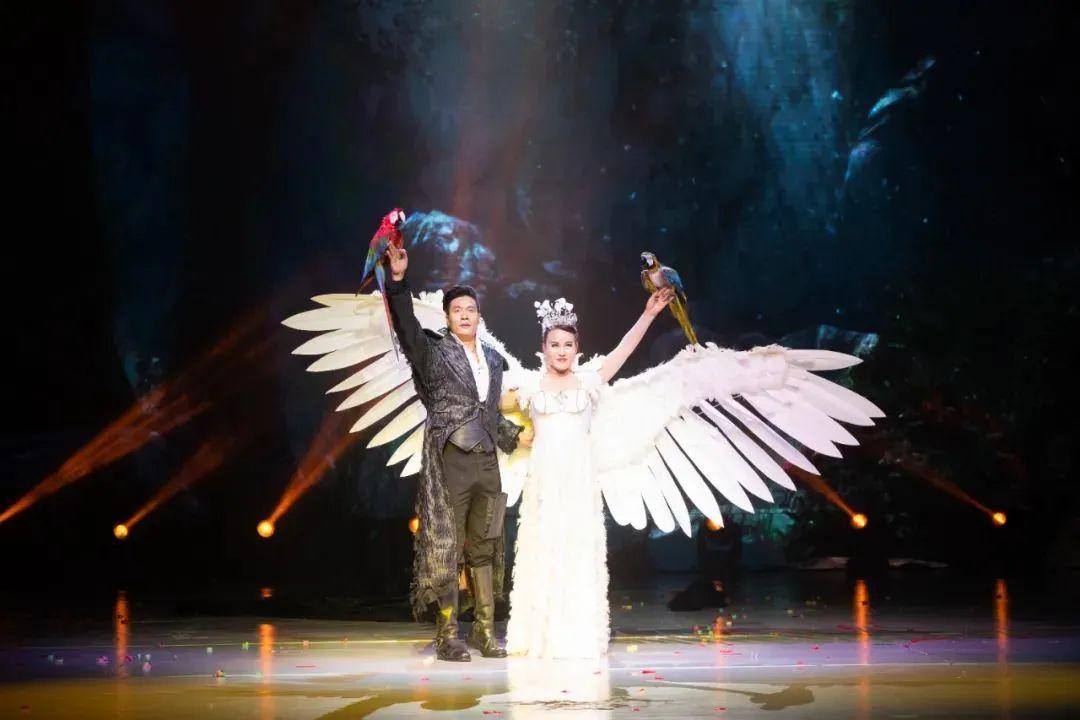 Hu Linglong | Creating classic magic, making extraordinary moments — image 4